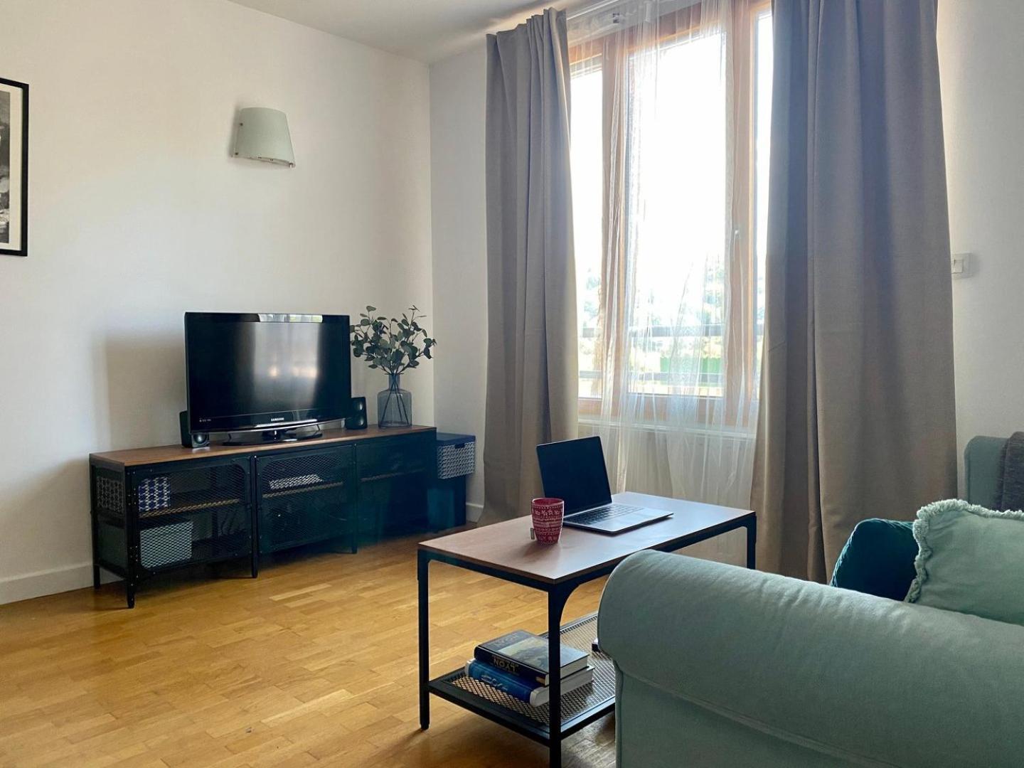 Appartement Spacious 1Br | Near City Center & Baby-Friendly! à Lyon Extérieur photo